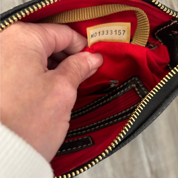 Dooney&Bourke crossbody purse - Picture 5 of 7